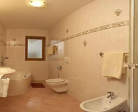 Bellavista Aparthotel 3*